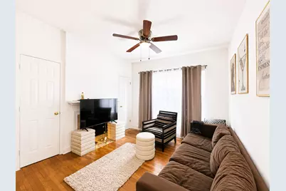 681 1/2 W Wrightwood Avenue #1W, Chicago, IL 60614 - Photo 3