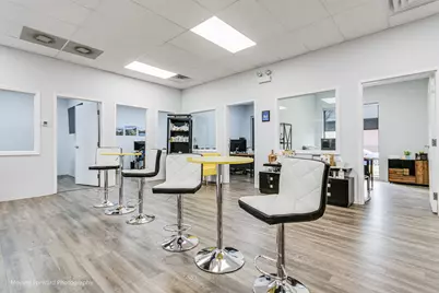 1340 Louis Avenue, Elk Grove Village, IL 60007 - Photo 7
