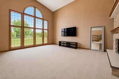 26200 W Chatham Drive, Plainfield, IL 60585 - Photo 9