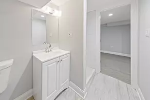 1638 N Hamlin Ave, Chicago, IL 60647 - Photo 21