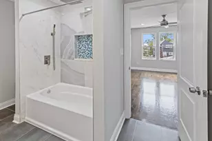 1638 N Hamlin Ave, Chicago, IL 60647 - Photo 17