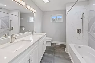 1638 N Hamlin Ave, Chicago, IL 60647 - Photo 15