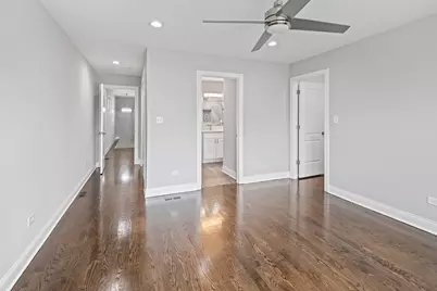 1638 N Hamlin Avenue, Chicago, IL 60647 - Photo 13