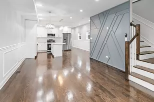 1638 N Hamlin Ave, Chicago, IL 60647 - Photo 3