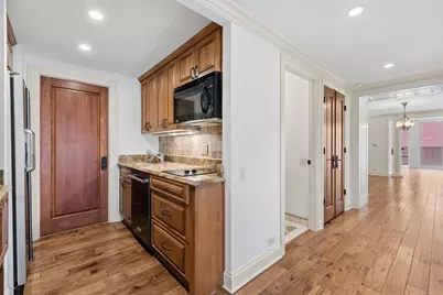 200 E Delaware Place #4DE, Chicago, IL 60611 - Photo 25