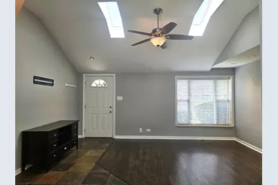 4039 W 90th Place, Hometown, IL 60456 - Photo 3