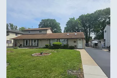4039 W 90th Place, Hometown, IL 60456 - Photo 1
