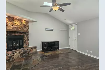 4039 W 90th Place, Hometown, IL 60456 - Photo 5
