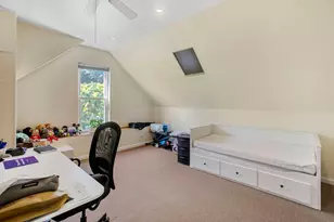 1549 W Barry Ave, Chicago, IL 60657 - Photo 15