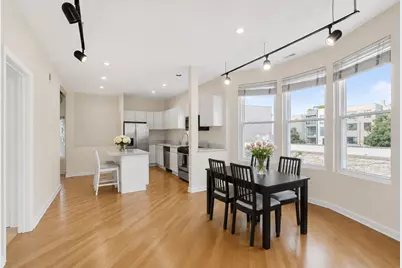 1549 W Barry Avenue #2, Chicago, IL 60657 - Photo 5