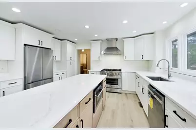 8S510 Oxford Lane, Naperville, IL 60565 - Photo 11