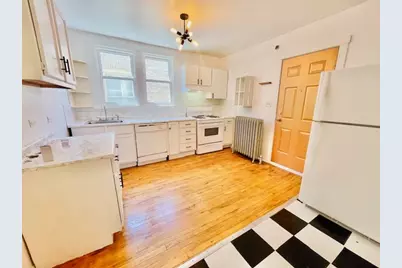 4124 W Barry Avenue, Chicago, IL 60641 - Photo 11
