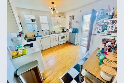 4124 W Barry Avenue, Chicago, IL 60641 - Photo 25