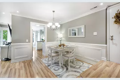 295 Coventry Circle #295, Vernon Hills, IL 60061 - Photo 3