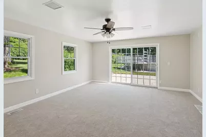 27W571 Ridgeview Street, West Chicago, IL 60185 - Photo 21