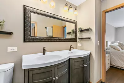 22 Rolling Oaks Road #C, Sugar Grove, IL 60554 - Photo 17