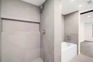 170 Cascade Dr, Indian Head Park, IL 60525 - Photo 19