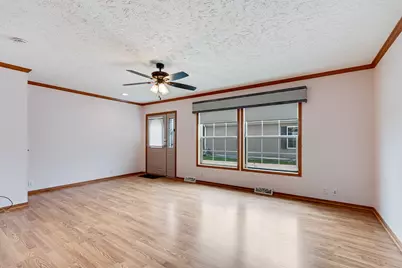 23715 W Lakepoint Drive, Channahon, IL 60410 - Photo 5