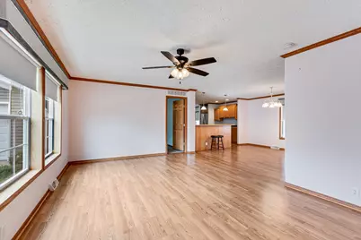23715 W Lakepoint Drive, Channahon, IL 60410 - Photo 3