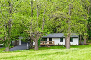 35W302 Pinelands Rd, Saint Charles, IL 60174 - Photo 1