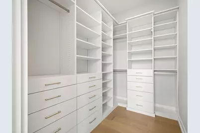 14 W Superior Street #5303, Chicago, IL 60654 - Photo 15