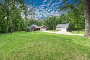 2560 N 2950th Rd, Marseilles, IL 61341 - Photo 5