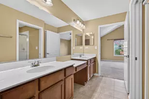 16635 S Fox Run Cir, Plainfield, IL 60586 - Photo 25