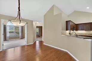 16635 S Fox Run Cir, Plainfield, IL 60586 - Photo 15