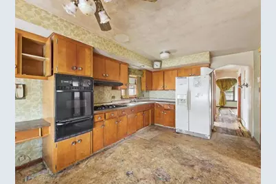 12651 S Harvard Avenue, Chicago, IL 60628 - Photo 11