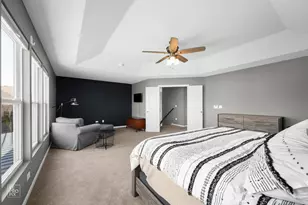 2 Marshall Ash Ct, Bolingbrook, IL 60490 - Photo 9