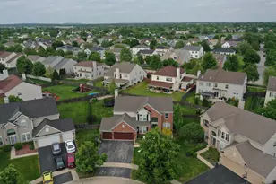 2 Marshall Ash Ct, Bolingbrook, IL 60490 - Photo 21