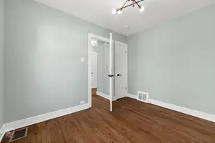 14424 S Wallace Ave, Riverdale, IL 60827 - Photo 15