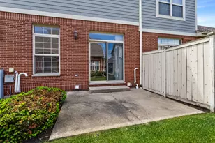 4406 Lainie Cir, Glenview, IL 60026 - Photo 15