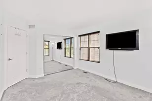 4406 Lainie Cir, Glenview, IL 60026 - Photo 29