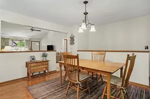 1975 Sandy Creek Dr, Elgin, IL 60123 - Photo 13
