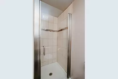 5039 Warren Street, Skokie, IL 60077 - Photo 25