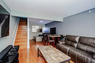 5039 Warren Street, Skokie, IL 60077 - Photo 9
