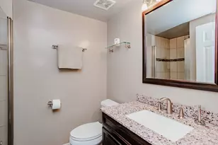 5039 Warren St, Skokie, IL 60077 - Photo 23
