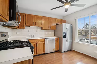 1975 Windsong Drive, Schaumburg, IL 60194 - Photo 9