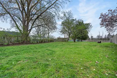 320 Chalmers Street, Geneva, IL 60134 - Photo 15