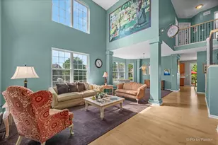 142 Augusta Ln, Cary, IL 60013 - Photo 5