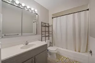 1533 N Arlington Heights Rd, Arlington Heights, IL 60004 - Photo 13