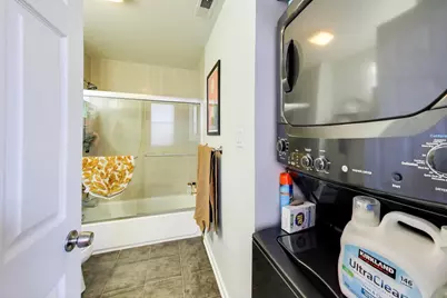 400 N Racine Avenue #204, Chicago, IL 60642 - Photo 17