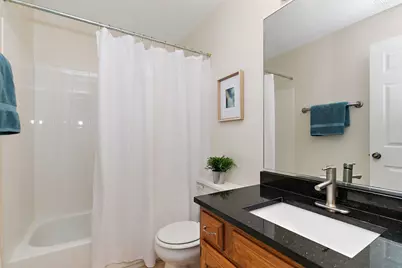 2838 Meadow Lane #W2, Schaumburg, IL 60193 - Photo 17