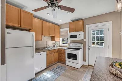 2226 15 1/2 Street, Rock Island, IL 61201 - Photo 13
