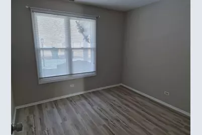 271 Southwick Court #271, Vernon Hills, IL 60061 - Photo 17