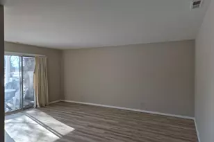 271 Southwick Ct, Vernon Hills, IL 60061 - Photo 11