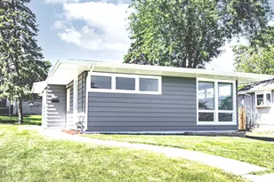 1911 N Hickory St, Crest Hill, IL 60403 - Photo 1