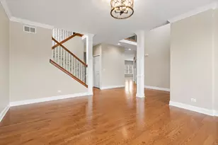 911 E Butterfield Circle, Shorewood, IL 60404 - Photo 5