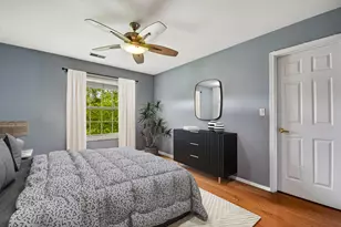 2421 Chambourd Dr, Buffalo Grove, IL 60089 - Photo 27